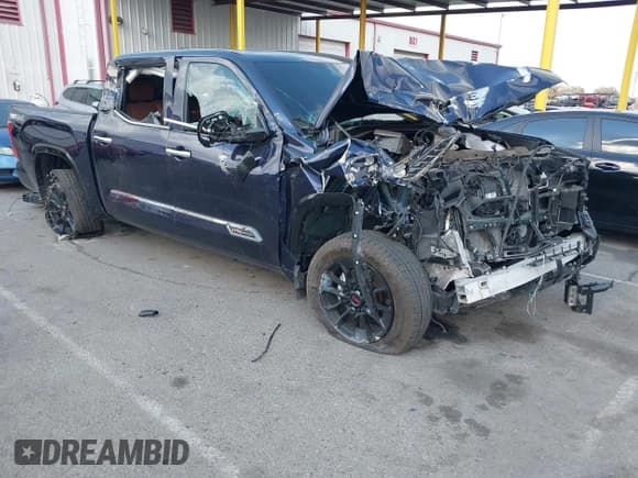 ✅ 2024 Toyota Tundra 1794 Edition • VIN: 5TFMC5DB4RX047117 • Lot: 41444832. Wystawiony na IAAI z przebiegiem 7 070 mil. Bezpłatny archiwum sprzedaży aukcyjnych z USA i szczegółowy raport historii pojazdu na DreamBid. Zdjęcie 1.
