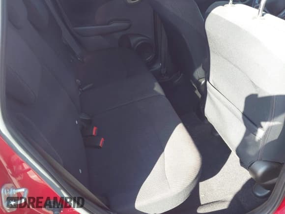 ✅ 2013 Honda Fit Sport • VIN: JHMGE8H50DC019472 • Лот: 43796220. Опубликован ранее на IAAI с пробегом 67 751 миль. Бесплатный доступ к архиву аукционных продаж из США и подробный отчёт об истории автомобиля на DreamBid. Изображение 8.