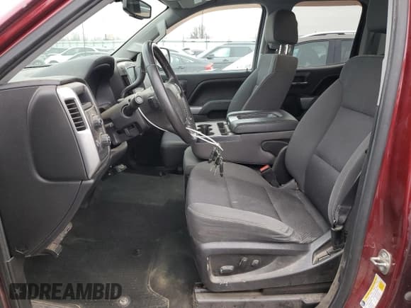 ✅ 2016 Chevrolet Silverado 1500 LT • VIN: 1GCVKREC6GZ309226 • Lot: 85697854. Wystawiony na Copart z przebiegiem 89 506 mil. Bezpłatny archiwum sprzedaży aukcyjnych z USA i szczegółowy raport historii pojazdu na DreamBid. Zdjęcie 7.