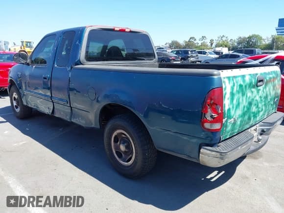 ✅ 2000 Ford F-150 XL • VIN: 1FTRX17W7YNC36985 • Лот: 42889441. Опубликован ранее на IAAI с пробегом 165 507 миль. Бесплатный доступ к архиву аукционных продаж из США и подробный отчёт об истории автомобиля на DreamBid. Изображение 3.