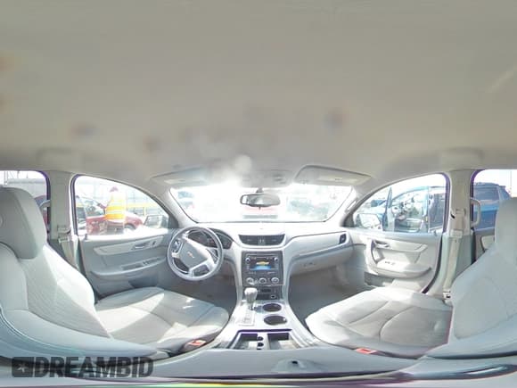 ✅ 2013 Chevrolet Traverse LT • VIN: 1GNKVGKD0DJ242989 • Lot: 53601655. Wystawiony na Copart z przebiegiem 228 744 mil. Bezpłatny archiwum sprzedaży aukcyjnych z USA i szczegółowy raport historii pojazdu na DreamBid. Zdjęcie 14.