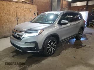 ✅ 2019 Honda Pilot Touring 8-Passenger • VIN: 5FNYF6H95KB024032 • Лот: 84618695. Опубликован ранее на Copart с пробегом 98 694 миль. Бесплатный доступ к архиву аукционных продаж из США и подробный отчёт об истории автомобиля на DreamBid. Изображение 1.