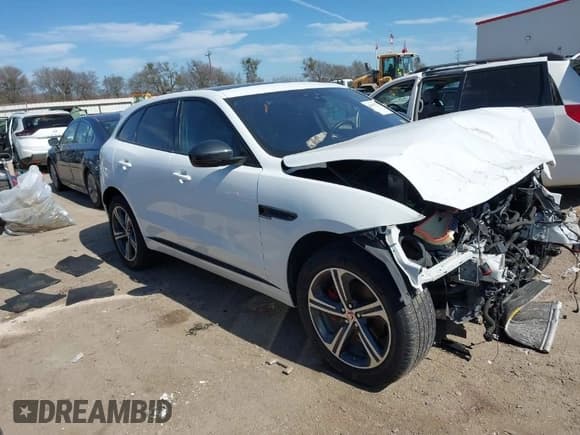 ✅ 2020 Jaguar F-Pace S • VIN: SADCM2FV5LA638361 • Lot: 41670773. Listed on IAAI with 33,312 mi. Free auction sales archive from the USA and detailed vehicle history report at DreamBid. Image 1.