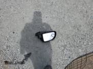 ✅ 2006 Saturn VUE • VIN: 5GZCZ33D06S858907 • Lot: 50509775. Wystawiony na Copart z przebiegiem 261 070 mil. Bezpłatny archiwum sprzedaży aukcyjnych z USA i szczegółowy raport historii pojazdu na DreamBid. Zdjęcie 13.