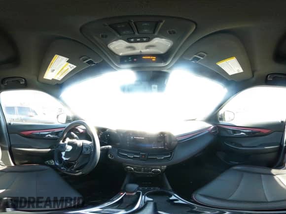 2025 Chevrolet TrailBlazer RS с VIN KL79MUSLXSB011909, выставлен на аукционе IAAI как лот 42779425 с пробегом 22 708 миль миль и . История ставок и продаж доступна на DreamBid. Изображение 18.