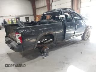 ✅ 2009 Dodge 2500 SXT • VIN: 3D7KS28TX9G501263 • Lot: 43806742. Listed on IAAI with 141,528 mi. Free auction sales archive from the USA and detailed vehicle history report at DreamBid. Image 4.