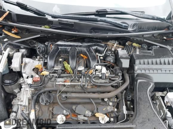 ✅ 2018 Nissan Maxima SL • VIN: 1N4AA6AP1JC396056 • Lot: 43557110. Wystawiony na IAAI z przebiegiem 122 919 mil. Bezpłatny archiwum sprzedaży aukcyjnych z USA i szczegółowy raport historii pojazdu na DreamBid. Zdjęcie 10.