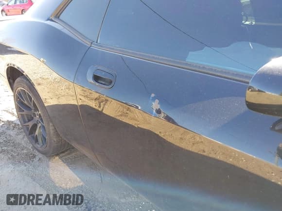 ✅ 2010 Dodge Challenger SE • VIN: 2B3CJ4DVXAH218873 • Lot: 41754762. Wystawiony na IAAI z przebiegiem 136 702 mil. Bezpłatny archiwum sprzedaży aukcyjnych z USA i szczegółowy raport historii pojazdu na DreamBid. Zdjęcie 14.