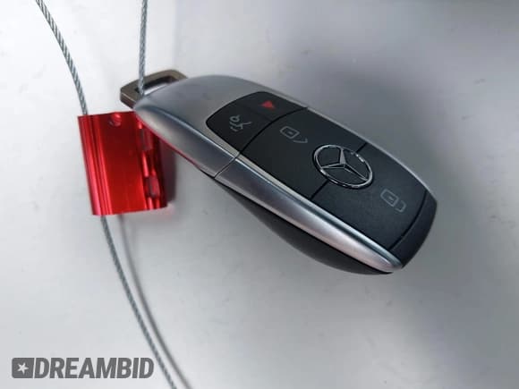 ✅ 2020 Mercedes-Benz C 43 AMG • VIN: W1KWF6EB9LR600429 • Lot: 38855677. Wystawiony na IAAI z przebiegiem Nie podano. Bezpłatny archiwum sprzedaży aukcyjnych z USA i szczegółowy raport historii pojazdu na DreamBid. Zdjęcie 11.