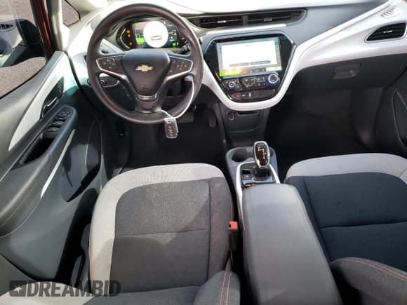 ✅ 2021 Chevrolet Bolt EV LT • VIN: 1G1FY6S03M4105318 • Lot: 81657043. Wystawiony na Copart z przebiegiem 38 145 mil. Bezpłatny archiwum sprzedaży aukcyjnych z USA i szczegółowy raport historii pojazdu na DreamBid. Zdjęcie 8.
