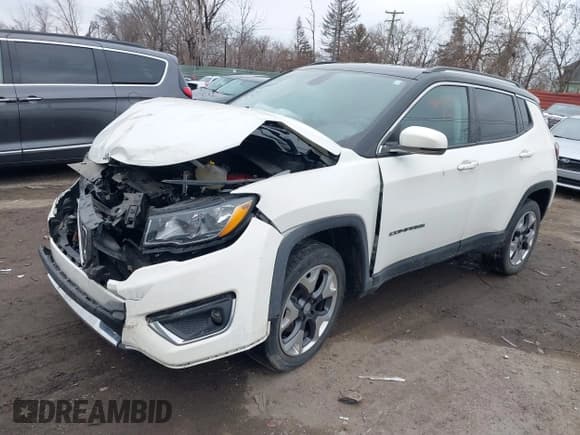 ✅ 2020 Jeep Compass Limited • VIN: 3C4NJDCB8LT209405 • Lot: 38675190. Wystawiony na IAAI z przebiegiem 53 381 mil. Bezpłatny archiwum sprzedaży aukcyjnych z USA i szczegółowy raport historii pojazdu na DreamBid. Zdjęcie 17.