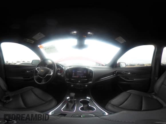 ✅ 2023 Chevrolet Traverse High Country • VIN: 1GNEVNKW7PJ221810 • Lot: 41215676. Wystawiony na IAAI z przebiegiem 26 020 mil. Bezpłatny archiwum sprzedaży aukcyjnych z USA i szczegółowy raport historii pojazdu na DreamBid. Zdjęcie 18.