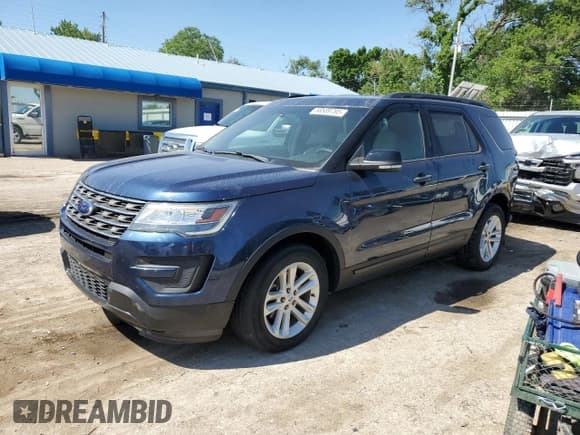 ✅ 2016 Ford Explorer • VIN: 1FM5K7B81GGA09041 • Lot: 56589785. Wystawiony na Copart z przebiegiem 90 260 mil. Bezpłatny archiwum sprzedaży aukcyjnych z USA i szczegółowy raport historii pojazdu na DreamBid. Zdjęcie 1.