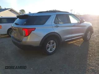 ✅ 2020 Ford Explorer XLT • VIN: 1FMSK8DH0LGC87851 • Lot: 43562268. Wystawiony na IAAI z przebiegiem 140 505 mil. Bezpłatny archiwum sprzedaży aukcyjnych z USA i szczegółowy raport historii pojazdu na DreamBid. Zdjęcie 4.