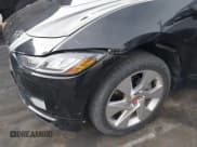 ✅ 2019 Jaguar I-Pace S • VIN: SADHB2S10K1F73676 • Lot: 41490439. Listed on IAAI with 27,533 mi. Free auction sales archive from the USA and detailed vehicle history report at DreamBid. Image 12.