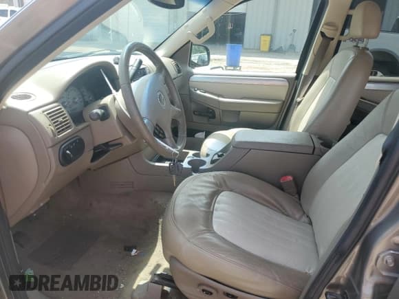 ✅ 2005 Mercury Mountaineer Convenience • VIN: 4M2ZU86W35UJ00268 • Lot: 65780954. Wystawiony na Copart z przebiegiem 168 737 mil. Bezpłatny archiwum sprzedaży aukcyjnych z USA i szczegółowy raport historii pojazdu na DreamBid. Zdjęcie 7.