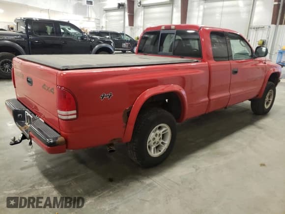 ✅ 1999 Dodge Dakota SLT • VIN: 1B7GG22YXXS215599 • Lot: 54630655. Wystawiony na Copart z przebiegiem 141 255 mil. Bezpłatny archiwum sprzedaży aukcyjnych z USA i szczegółowy raport historii pojazdu na DreamBid. Zdjęcie 3.