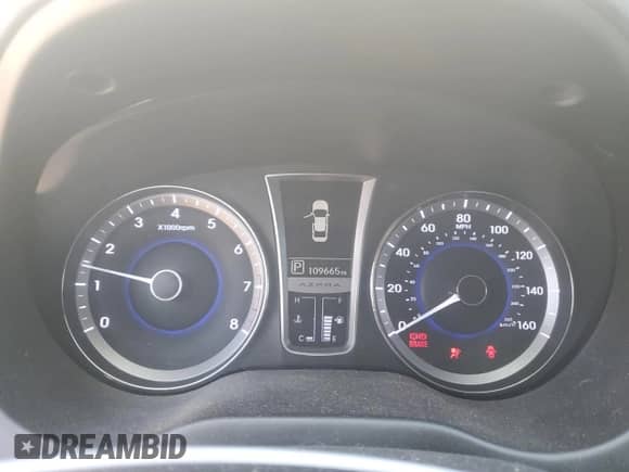 2013 Hyundai Azera с VIN KMHFH4JG4DA251458, выставлен на аукционе Copart как лот 49025725 с пробегом 109 665 миль миль и Списание • Salvage title. История ставок и продаж доступна на DreamBid. Изображение 9.