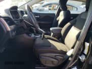 ✅ 2016 Jeep Cherokee Altitude • VIN: 1C4PJMAB1GW143081 • Lot: 84608985. Listed on Copart with 134,915 mi. Free auction sales archive from the USA and detailed vehicle history report at DreamBid. Image 7.