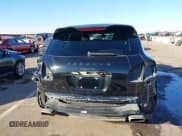 ✅ 2011 Porsche Cayenne • VIN: WP1AA2A23BLA00491 • Lot: 43538925. Wystawiony na IAAI z przebiegiem 190 761 mil. Bezpłatny archiwum sprzedaży aukcyjnych z USA i szczegółowy raport historii pojazdu na DreamBid. Zdjęcie 17.