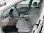 ✅ 2006 Mercedes-Benz C 280 Luxury • VIN: WDBRF54J96A913217 • Лот: 60497924. Опубликован ранее на Copart с пробегом 219 657 миль. Бесплатный доступ к архиву аукционных продаж из США и подробный отчёт об истории автомобиля на DreamBid. Изображение 7.