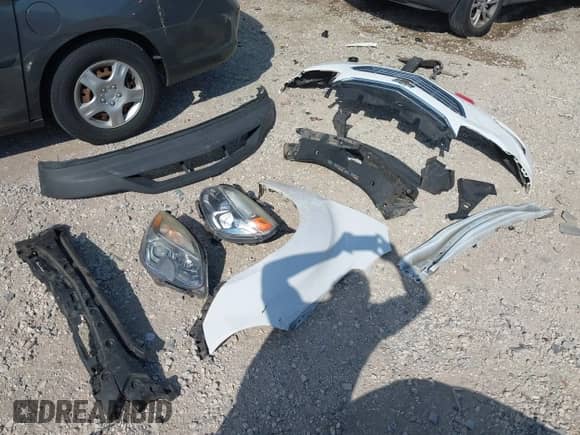 2016 Chevrolet Equinox LT с VIN 2GNALCEK1G6103881, выставлен на аукционе IAAI как лот 43460544 с пробегом 137 047 миль миль и . История ставок и продаж доступна на DreamBid. Изображение 18.