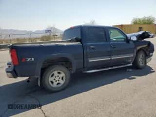 ✅ 2005 Chevrolet Silverado 1500 Z71 • VIN: 2GCEK13T851356381 • Lot: 68854844. Wystawiony na Copart z przebiegiem 172 306 mil mil. Skorzystaj z bezpłatnego archiwum sprzedaży aukcyjnych z USA i zobacz szczegółowy raport historii pojazdu na DreamBid. Zdjęcie 3.