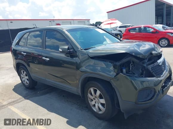 ✅ 2012 Kia Sorento LX • VIN: 5XYKT3A11CG191595 • Lot: 43017098. Listed on IAAI with 229,064 mi. Free auction sales archive from the USA and detailed vehicle history report at DreamBid. Image 1.