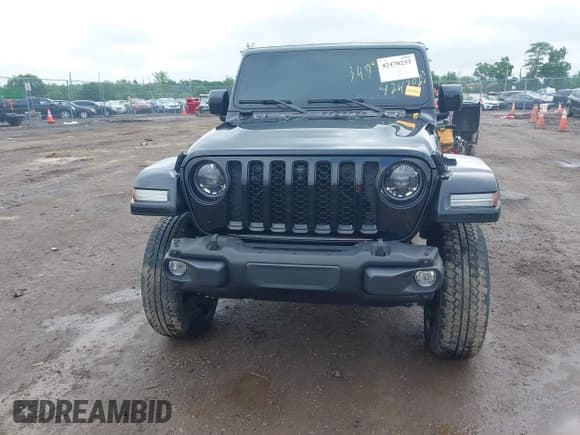 ✅ 2023 Jeep Gladiator Overland • VIN: 1C6JJTFM9PL593659 • Lot: 42470253. Listed on IAAI with 34,374 mi. Free auction sales archive from the USA and detailed vehicle history report at DreamBid. Image 18.