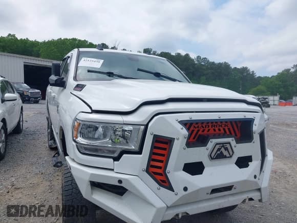 ✅ 2019 Ram 2500 Big Horn • VIN: 3C6UR5DL7KG531128 • Lot: 42125430. Wystawiony na IAAI z przebiegiem 159 088 mil. Bezpłatny archiwum sprzedaży aukcyjnych z USA i szczegółowy raport historii pojazdu na DreamBid. Zdjęcie 12.