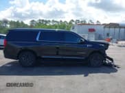 ✅ 2025 GMC Yukon XL Elevation • VIN: 1GKS1GRD5SR125728 • Lot: 42639560. Listed on IAAI with 16,375 mi. Free auction sales archive from the USA and detailed vehicle history report at DreamBid. Image 14.