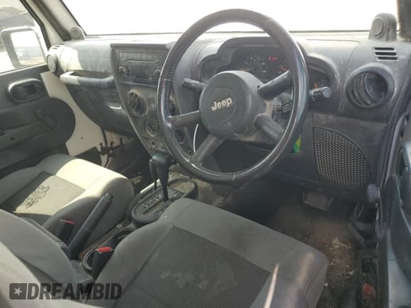 ✅ 2008 Jeep Wrangler X • VIN: 1J4FZ24188L503312 • Lot: 62013324. Listed on Copart with 174,344 mi. Free auction sales archive from the USA and detailed vehicle history report at DreamBid. Image 8.