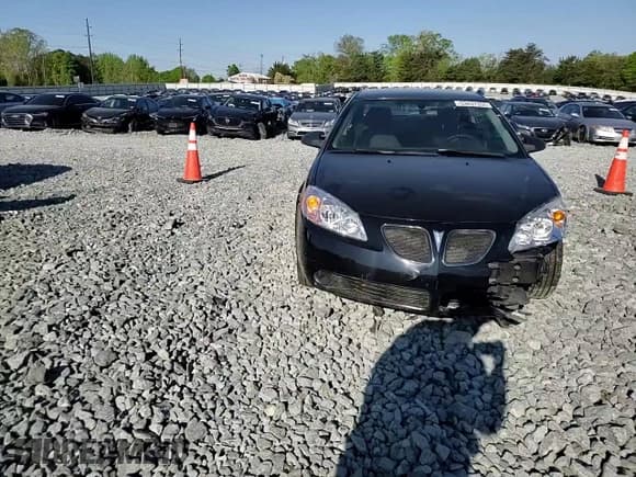 ✅ 2007 Pontiac G6 G6 • VIN: 1G2ZG58B874250115 • Lot: 53437355. Wystawiony na Copart z przebiegiem 237 666 mil. Bezpłatny archiwum sprzedaży aukcyjnych z USA i szczegółowy raport historii pojazdu na DreamBid. Zdjęcie 10.