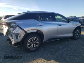 ✅ 2023 Lexus RZ 450e Premium • VIN: JTJAAAAB0PA016319 • Lot: 87233794. Wystawiony na Copart z przebiegiem 13 858 mil. Bezpłatny archiwum sprzedaży aukcyjnych z USA i szczegółowy raport historii pojazdu na DreamBid. Zdjęcie 3.