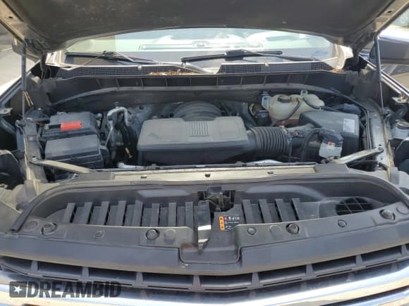 ✅ 2020 Chevrolet Silverado 1500 LT • VIN: 1GCRWCED6LZ120002 • Lot: 75099744. Wystawiony na Copart z przebiegiem 111 167 mil. Bezpłatny archiwum sprzedaży aukcyjnych z USA i szczegółowy raport historii pojazdu na DreamBid. Zdjęcie 11.