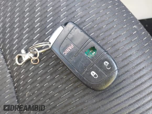 ✅ 2015 Dodge Journey American Value • VIN: 3C4PDCABXFT583466 • Лот: 43004099. Опубликован ранее на IAAI с пробегом 152 730 миль. Бесплатный доступ к архиву аукционных продаж из США и подробный отчёт об истории автомобиля на DreamBid. Изображение 9.