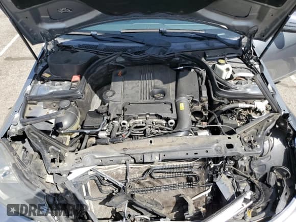 ✅ 2013 Mercedes-Benz C 250 Sport • VIN: WDDGF4HB5DR258385 • Lot: 51808895. Wystawiony na Copart z przebiegiem 139 208 mil. Bezpłatny archiwum sprzedaży aukcyjnych z USA i szczegółowy raport historii pojazdu na DreamBid. Zdjęcie 11.