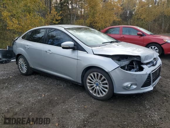 ✅ 2012 Ford Focus Titanium • VIN: 1FAHP3J20CL148769 • Lot: 86096995. Listed on Copart with 250,973 mi. Free auction sales archive from the USA and detailed vehicle history report at DreamBid. Image 4.