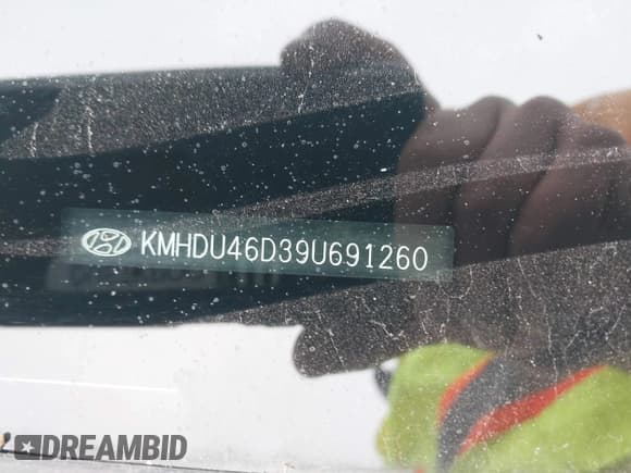 ✅ 2009 Hyundai Elantra GLS • VIN: KMHDU46D39U691260 • Lot: 43892834. Wystawiony na IAAI z przebiegiem 247 499 mil. Bezpłatny archiwum sprzedaży aukcyjnych z USA i szczegółowy raport historii pojazdu na DreamBid. Zdjęcie 9.