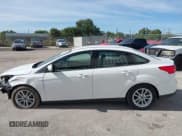 ✅ 2018 Ford Focus SE • VIN: 1FADP3F21JL225220 • Лот: 43670473. Опубликован ранее на IAAI с пробегом 125 394 миль. Бесплатный доступ к архиву аукционных продаж из США и подробный отчёт об истории автомобиля на DreamBid. Изображение 15.