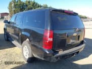 ✅ 2013 Chevrolet Suburban LT • VIN: 1GNSKJE78DR173059 • Lot: 43699809. Wystawiony na IAAI z przebiegiem 225 390 mil. Bezpłatny archiwum sprzedaży aukcyjnych z USA i szczegółowy raport historii pojazdu na DreamBid. Zdjęcie 3.