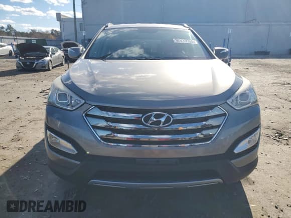 ✅ 2013 Hyundai Santa Fe Sport • VIN: 5XYZU3LA5DG037269 • Lot: 92419905. Listed on Copart with 86,374 mi. Free auction sales archive from the USA and detailed vehicle history report at DreamBid. Image 5.