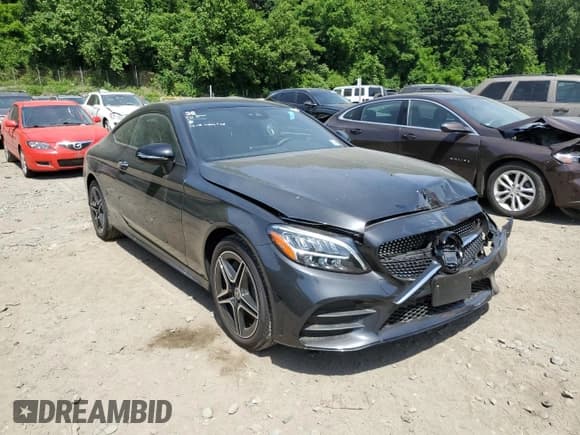 ✅ 2023 Mercedes-Benz C 300 • VIN: W1KWJ8EB9PG131614 • Lot: 58864384. Wystawiony na Copart z przebiegiem 3 069 mil. Bezpłatny archiwum sprzedaży aukcyjnych z USA i szczegółowy raport historii pojazdu na DreamBid. Zdjęcie 4.