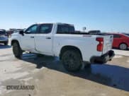 ✅ 2022 Chevrolet Silverado 1500 LT Trail Boss • VIN: 3GCUDFET3NG659222 • Lot: 91209475. Wystawiony na Copart z przebiegiem 67 285 mil. Bezpłatny archiwum sprzedaży aukcyjnych z USA i szczegółowy raport historii pojazdu na DreamBid. Zdjęcie 2.