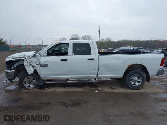 ✅ 2014 Ram 2500 Tradesman • VIN: 3C6TR5HT0EG288031 • Лот: 42103422. Опубликован ранее на IAAI с пробегом 191 925 миль. Бесплатный доступ к архиву аукционных продаж из США и подробный отчёт об истории автомобиля на DreamBid. Изображение 14.