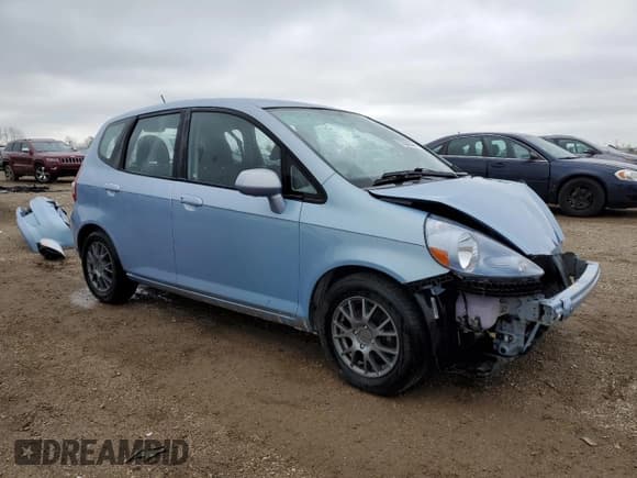 ✅ 2008 Honda Fit • VIN: JHMGD38438S012475 • Lot: 55362365. Listed on Copart with 80,420 mi. Free auction sales archive from the USA and detailed vehicle history report at DreamBid. Image 4.