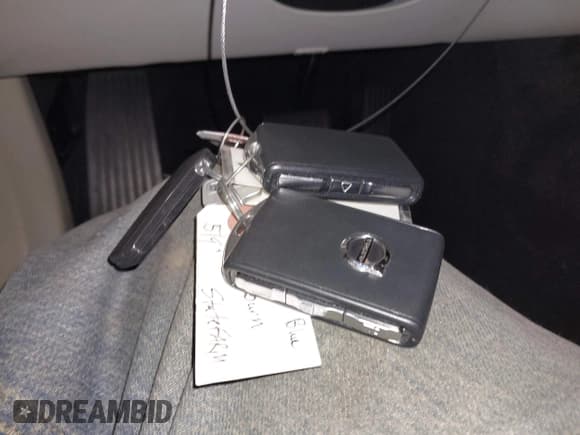 ✅ 2019 Volvo XC60 Momentum • VIN: LYV102RK3KB380784 • Lot: 42344137. Listed on IAAI with 61,315 mi. Free auction sales archive from the USA and detailed vehicle history report at DreamBid. Image 11.