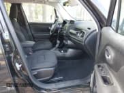 ✅ 2017 Jeep Renegade Altitude • VIN: ZACCJABBXHPG38552 • Лот: 42061604. Опубликован ранее на IAAI с пробегом 109 268 миль. Бесплатный доступ к архиву аукционных продаж из США и подробный отчёт об истории автомобиля на DreamBid. Изображение 5.