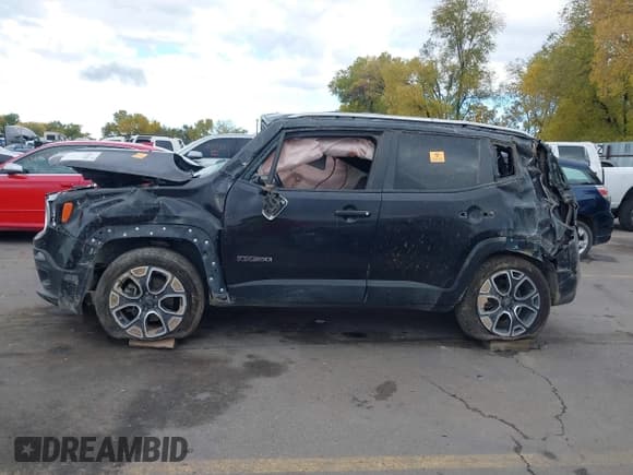 ✅ 2016 Jeep Renegade Limited • VIN: ZACCJBDT5GPC66113 • Lot: 43539339. Listed on IAAI with Not provided. Free auction sales archive from the USA and detailed vehicle history report at DreamBid. Image 13.