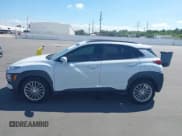 ✅ 2018 Hyundai Kona SEL • VIN: KM8K62AA5JU073459 • Лот: 43352612. Опубликован ранее на IAAI с пробегом 77 655 миль. Бесплатный доступ к архиву аукционных продаж из США и подробный отчёт об истории автомобиля на DreamBid. Изображение 14.